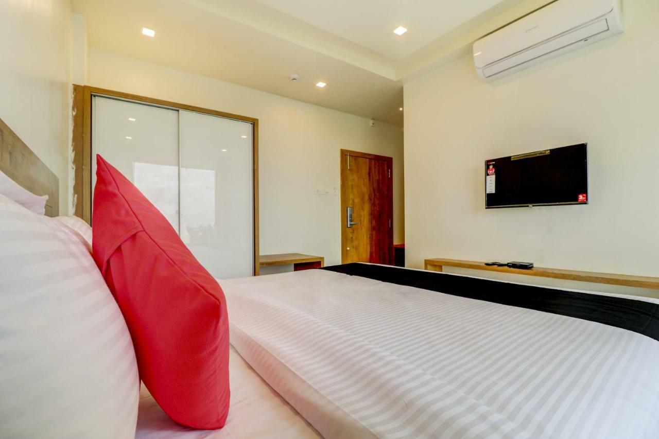 Hotel The Orange Flag Aurangabad  Exterior photo